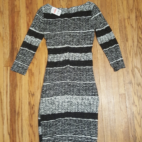 NWT Le Chateau long sleeve black bodycon dress XS - Picture 3 of 6